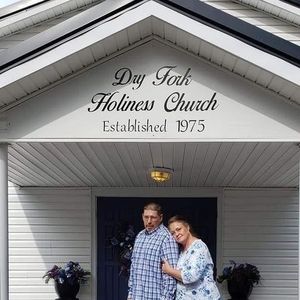 Meet your Posher, Dennis